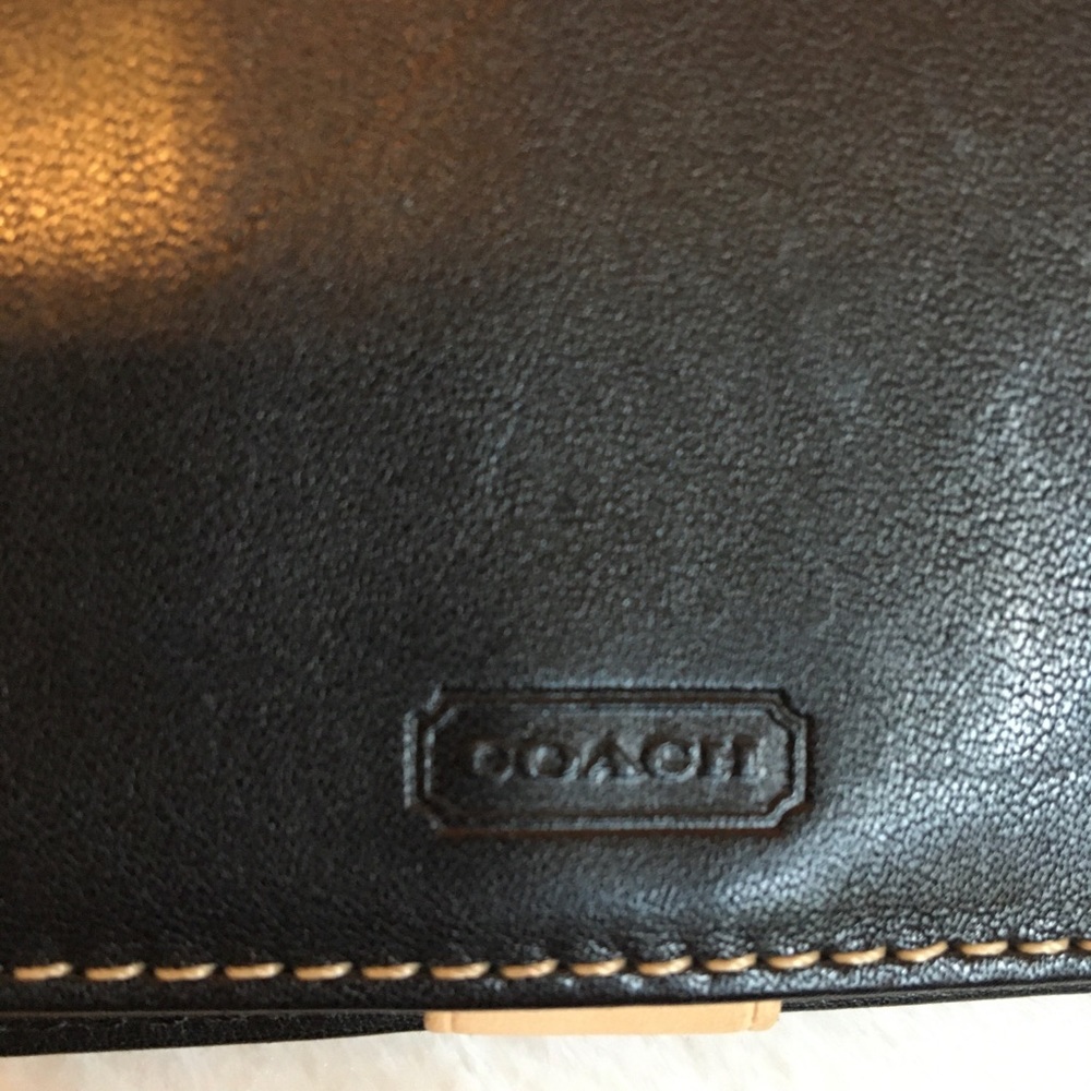 Coach wallet - Picture 4 of 4